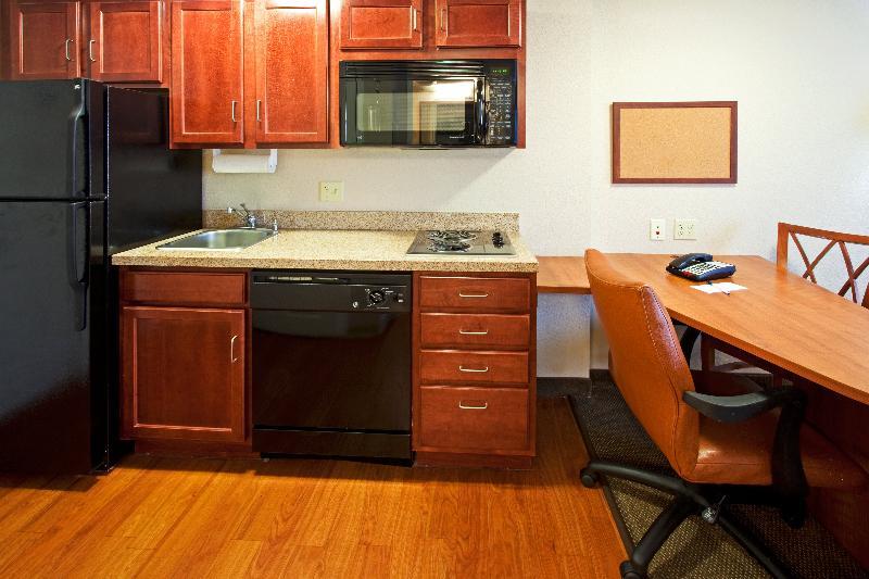 Candlewood Suites Fort Lauderdale Airport-Cruise, an IHG Hotel Buitenkant foto